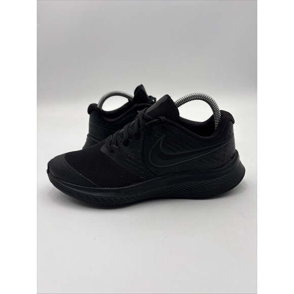 Nike Shoes Kids Size 6.5 Y Star Runner 2GS School Sports Triple Black AQ3542-003 - Picture 1 of 6